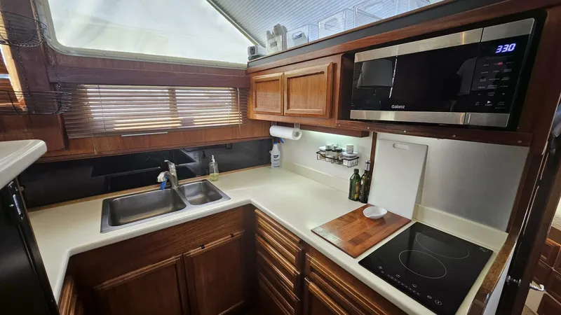 Slide: The Image of Tollycraft 45 1995 - 5509355