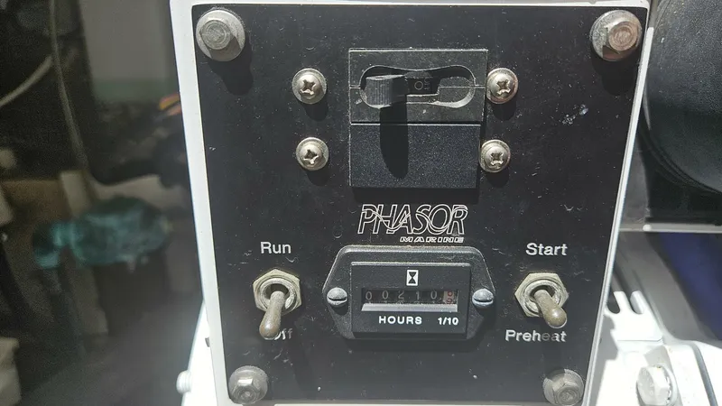 Slide: The Image of Tollycraft 45 1995 - 5509310