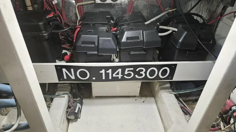 Slide: The Image of Tollycraft 45 1995 - 5509327