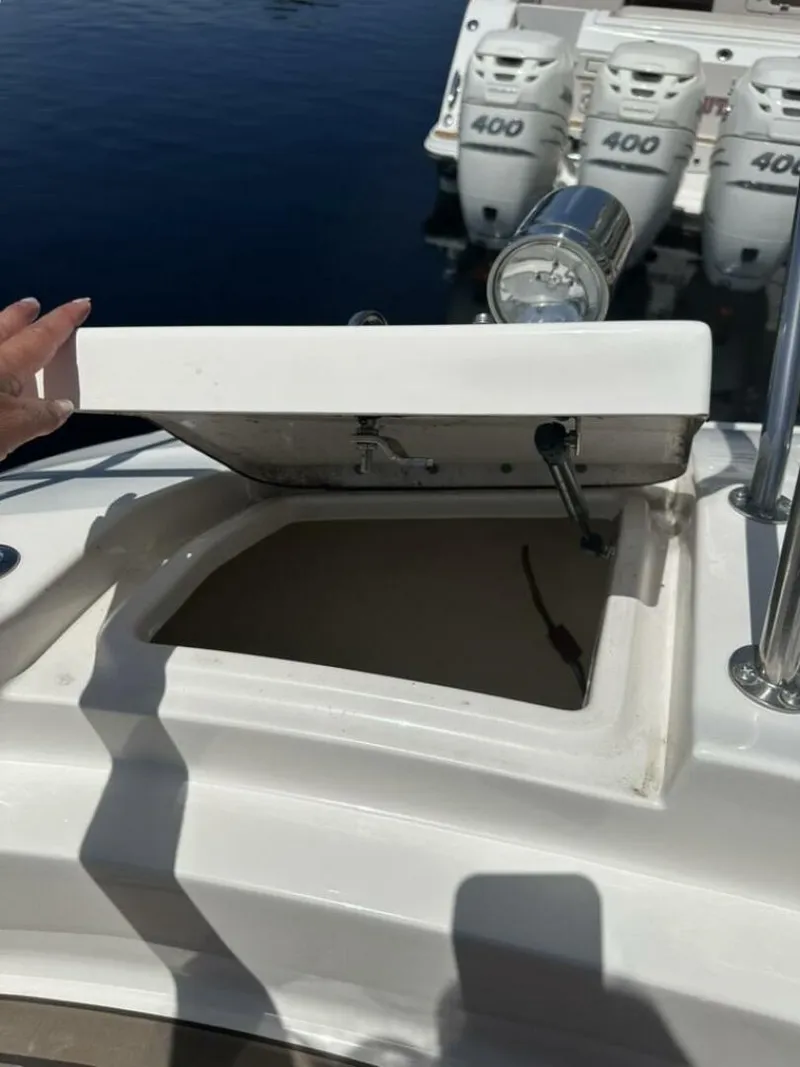Slide: The Image of Sea Ray 320 OB 2020 - 5510188
