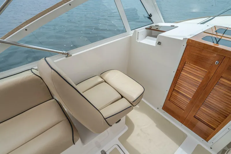 Slide: The Image of Hunt Yachts Harrier 25 2006 - 5509652