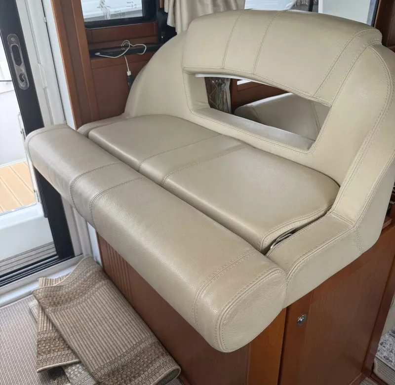 Slide: The Image of Beneteau 44 Swift Trawler 2016 - 5776268