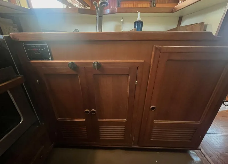 Slide: The Image of Kadey-Krogen 42 1987 - 5509899