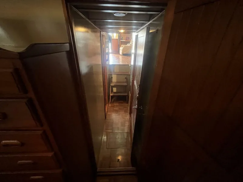 Slide: The Image of Kadey-Krogen 42 1987 - 5509929