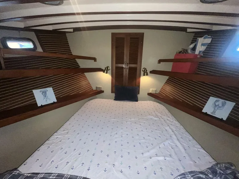 Slide: The Image of Kadey-Krogen 42 1987 - 5509934