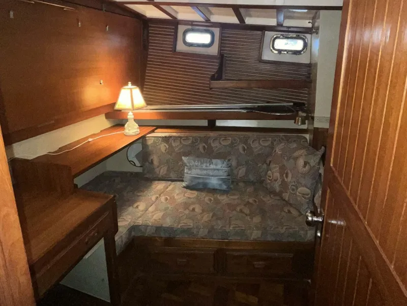 Slide: The Image of Kadey-Krogen 42 1987 - 5509944