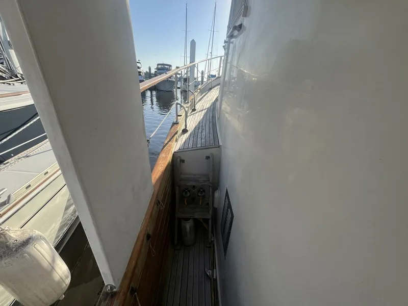 Slide: The Image of Kadey-Krogen 42 1987 - 5509856