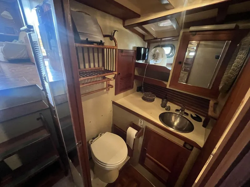 Slide: The Image of Kadey-Krogen 42 1987 - 5509957