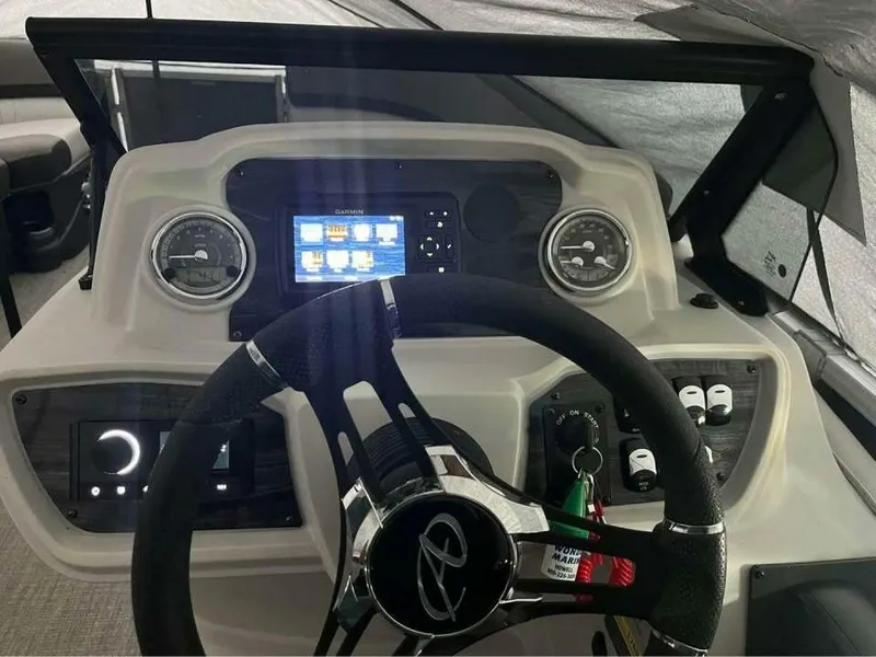 Slide: The Image of Avalon 2385 LSZ 2023 - 5525527