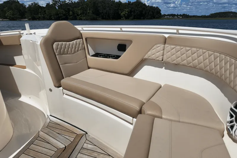 Slide: The Image of Scout 377 LXF 2025 - 16