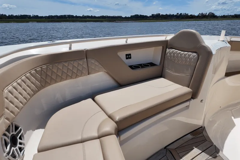 Slide: The Image of Scout 377 LXF 2025 - 18