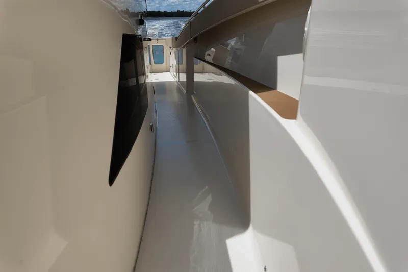 Slide: The Image of Scout 377 LXF 2025 - 23