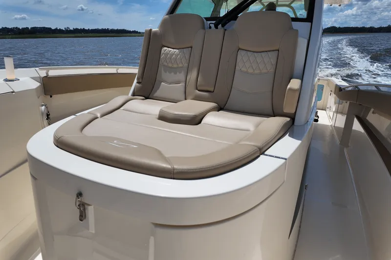 Slide: The Image of Scout 377 LXF 2025 - 24