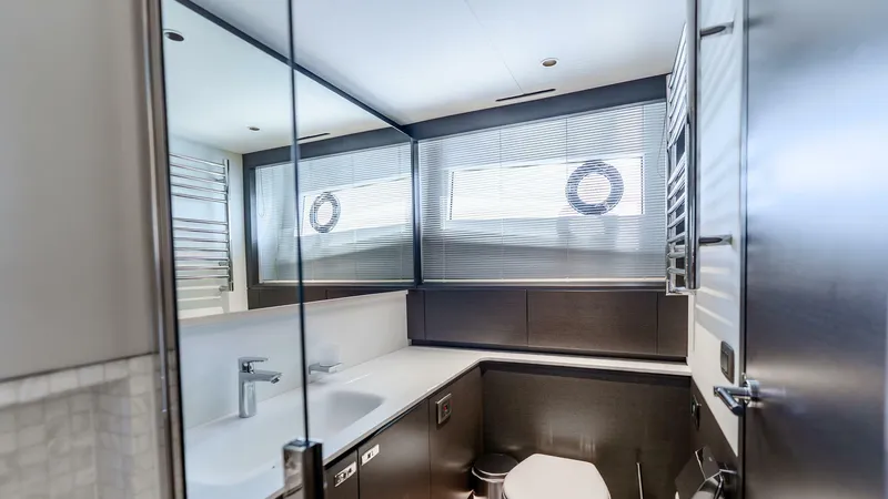 Slide: The Image of Princess X80 2024 - 5512193