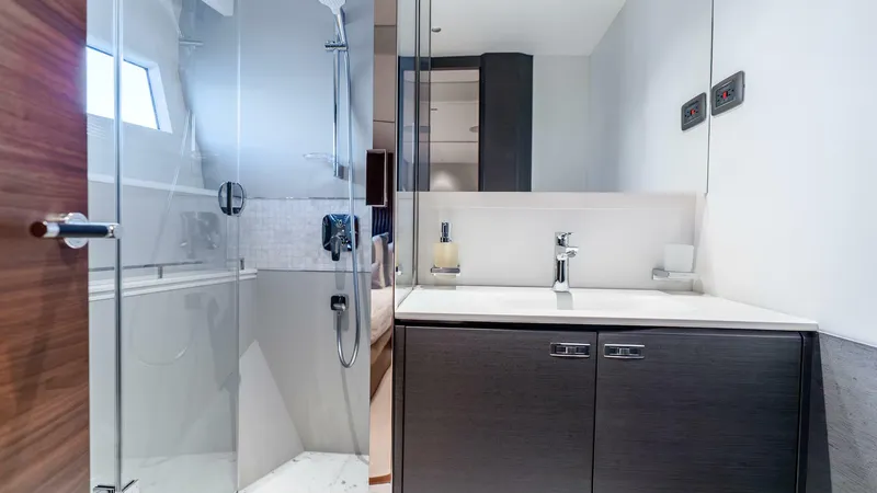 Slide: The Image of Princess X80 2024 - 5512195