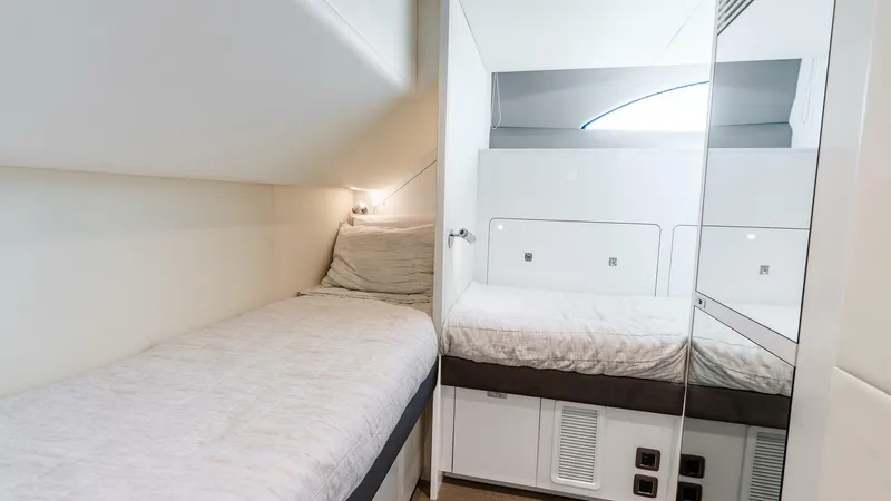 Slide: The Image of Princess X80 2024 - 5512240