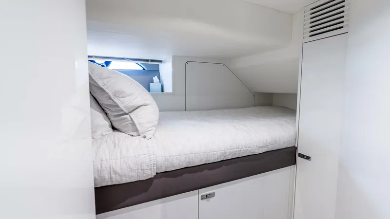 Slide: The Image of Princess X80 2024 - 5512242