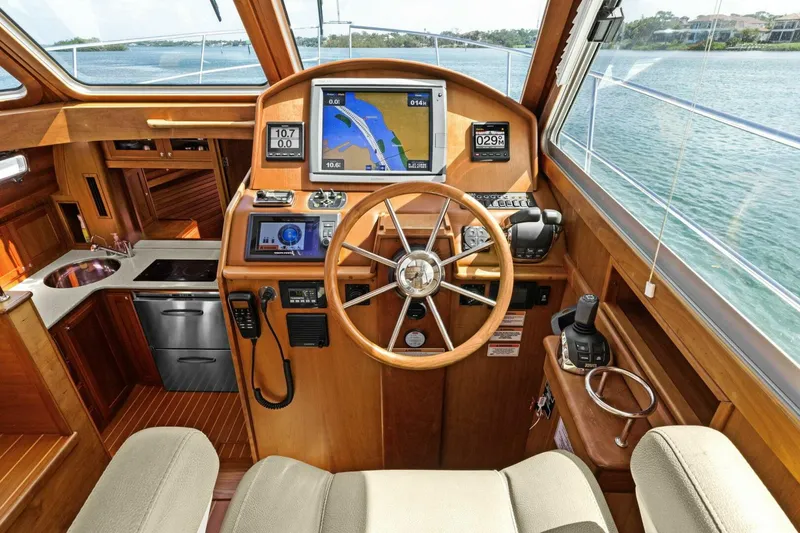 Slide: The Image of 2013 Sabre 38 Salon Express- FIVE O'CLOCK- Helm - 5512784