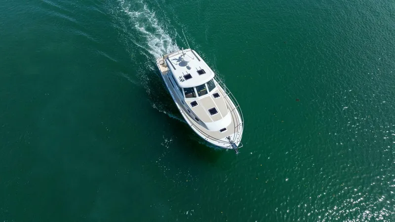 Slide: The Image of 2013 Sabre 38 Salon Express- FIVE O'CLOCK- Profile - 5512750