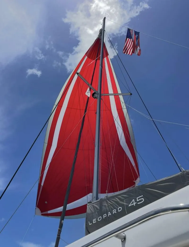 Slide: The Image of Leopard 45 Owners Version 2020 - 5587881