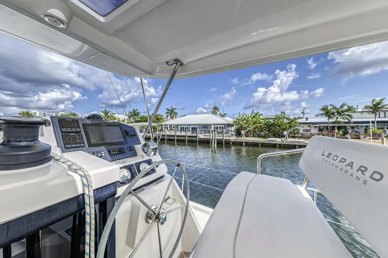 Slide: The Image of Leopard 45 Owners Version 2020 - 5512009