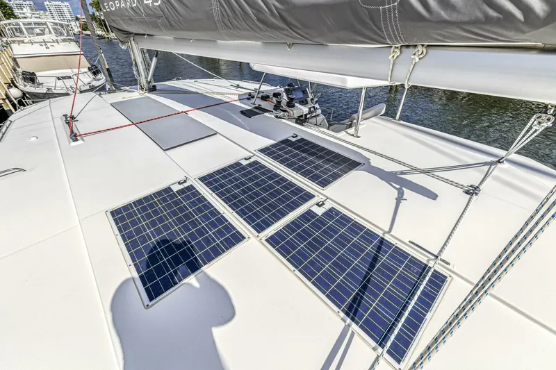 Slide: The Image of Leopard 45 Owners Version 2020 - 5512019