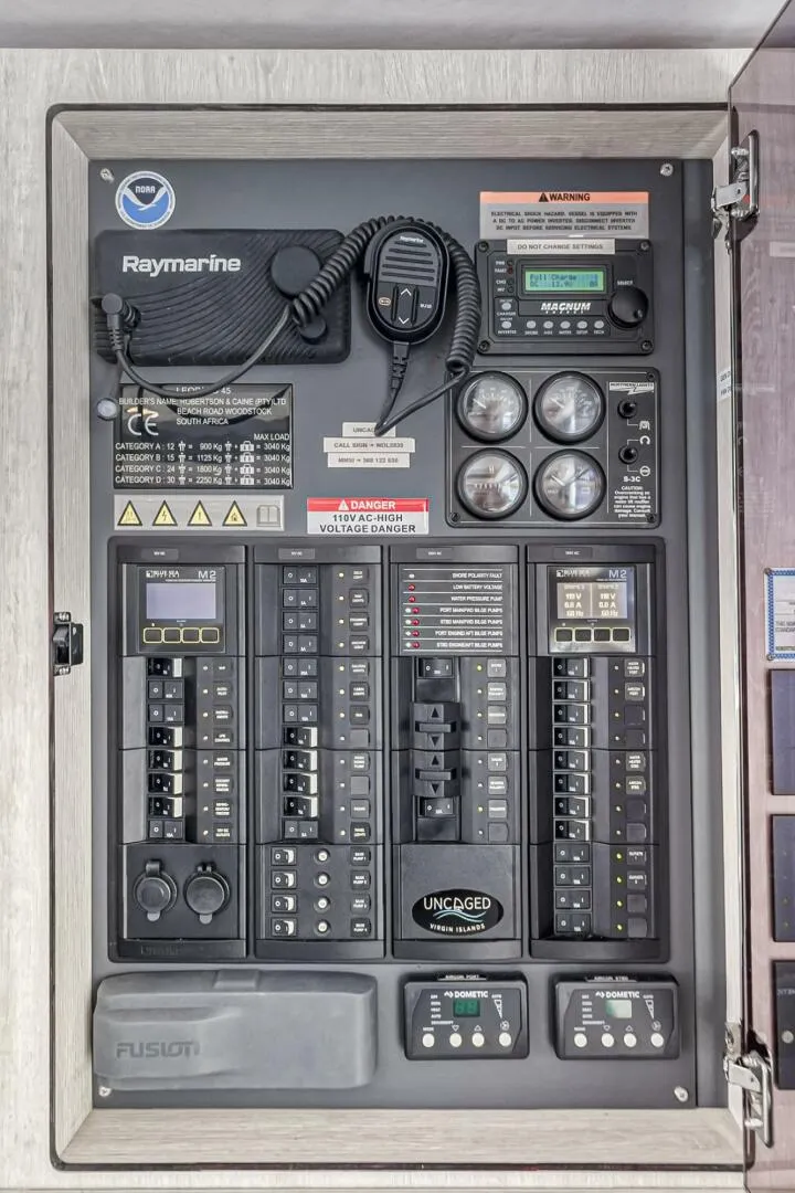 Slide: The Image of Leopard 45 Owners Version 2020 - 5512055