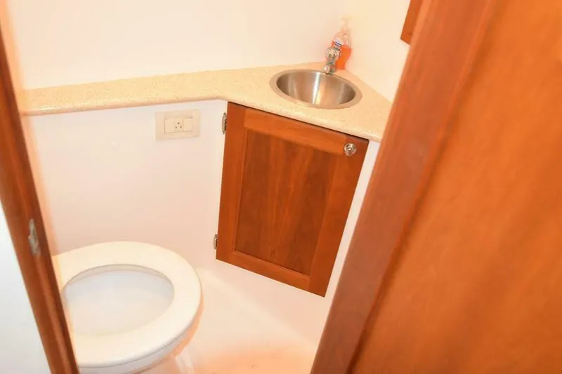 Slide: The Image of 0003705590 - 5512296