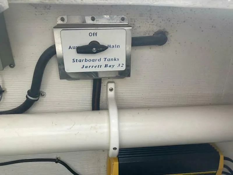 Slide: The Image of 0004579330 - 5512303