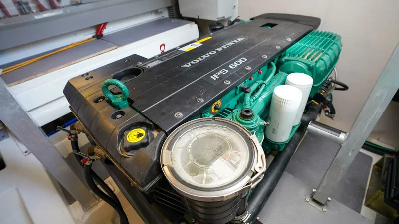 Slide: The Image of Prestige 500 Flybridge 2018 - 5512425