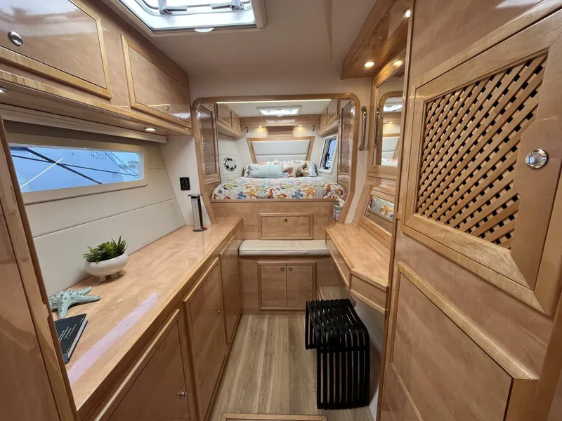 Slide: The Image of Owner's cabin - 5530138