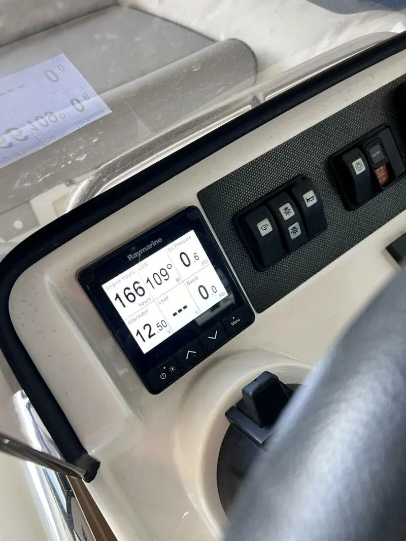 Slide: The Image of Williams Jet Tender 16'5” 2020 - 5512736