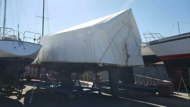 Slide: The Image of Catalina 400 MKII 2001 - 5512933