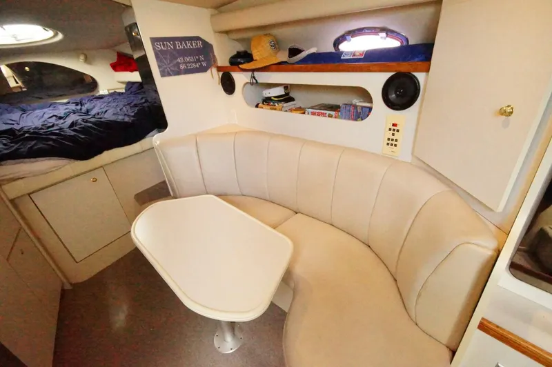 Slide: The Image of Cruisers Yachts 3075 1997 - 5513692