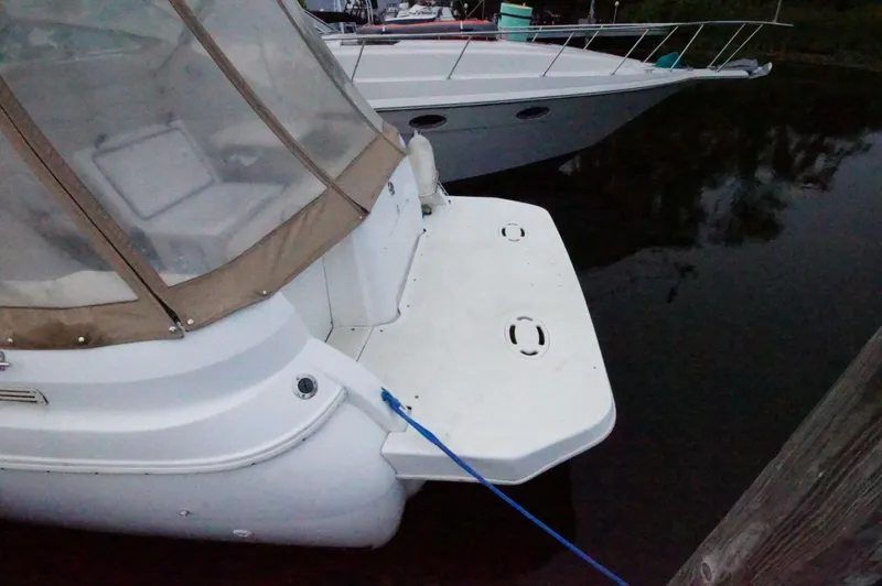 Slide: The Image of Cruisers Yachts 3075 1997 - 5513685