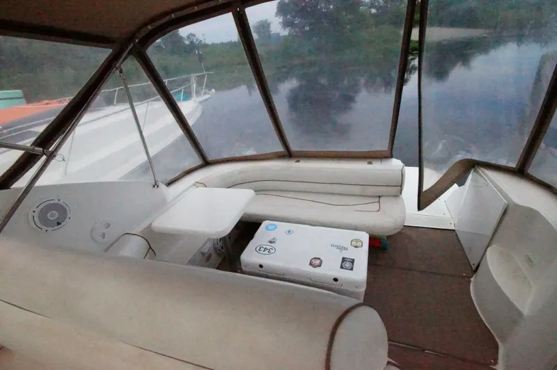 Slide: The Image of Cruisers Yachts 3075 1997 - 5513687