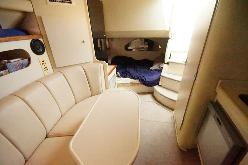 Slide: The Image of Cruisers Yachts 3075 1997 - 5513690