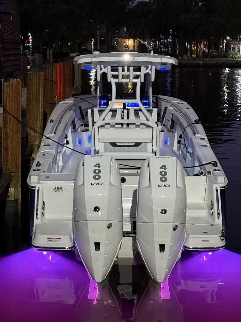 Slide: The Image of Blackfin 302CC 2025 - 5514113