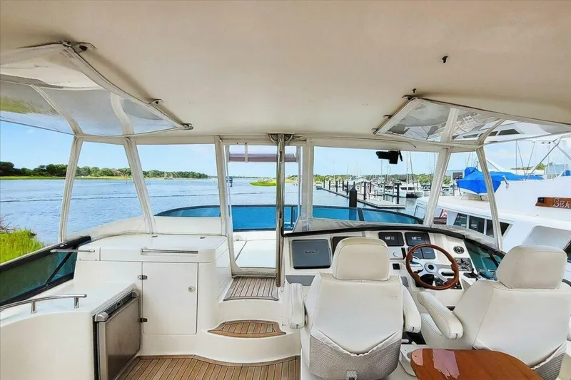 Slide: The Image of Neptunus 56 Flybridge 2004 - 5514038