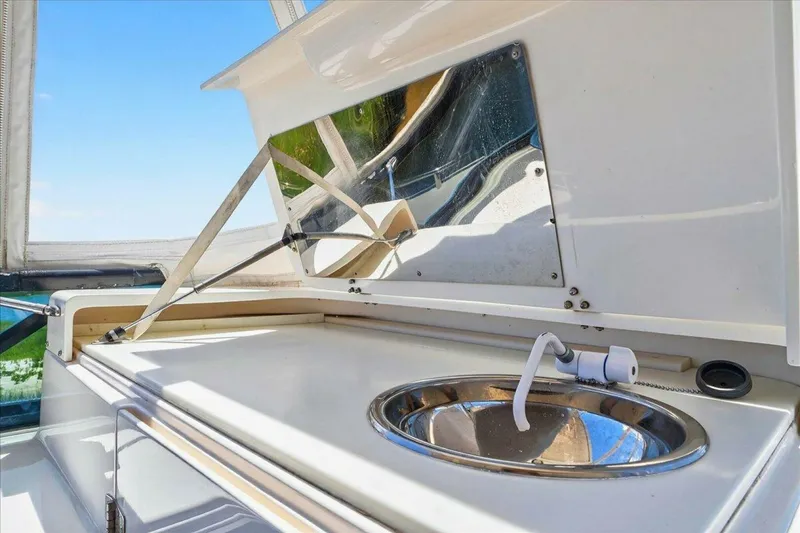 Slide: The Image of Neptunus 56 Flybridge 2004 - 5514041