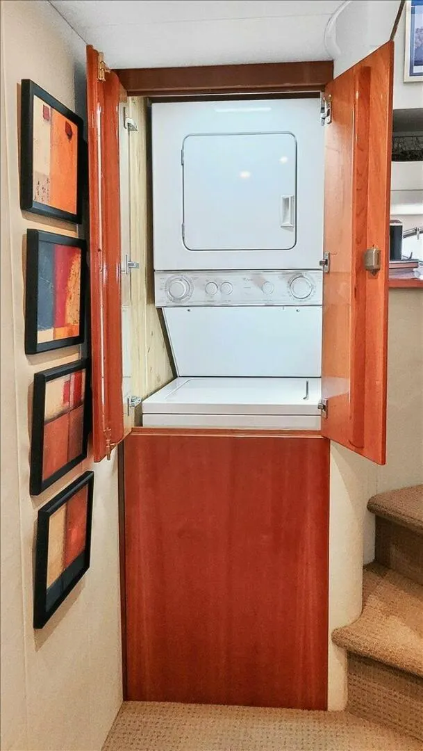 Slide: The Image of Neptunus 56 Flybridge 2004 - 5514088