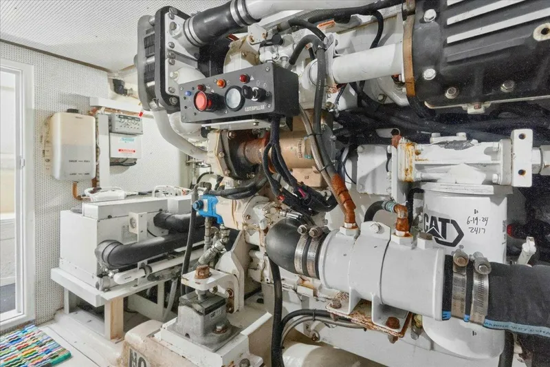 Slide: The Image of Neptunus 56 Flybridge 2004 - 5514096