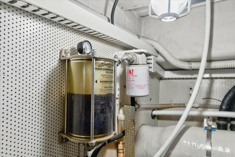 Slide: The Image of Neptunus 56 Flybridge 2004 - 5514100