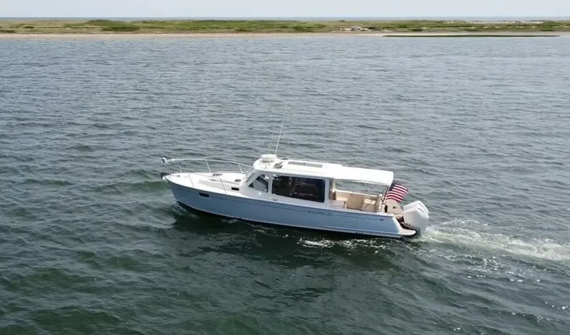 Slide: The Image of MJM 35z 2019 - 5514315