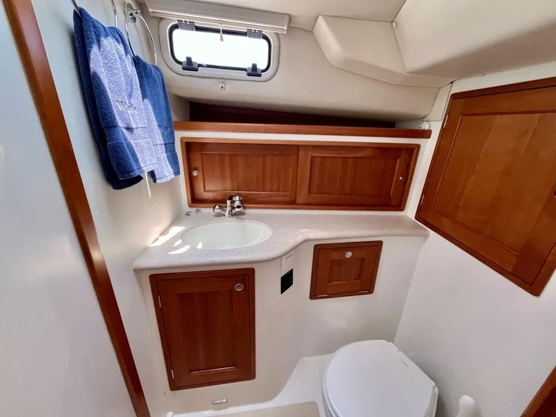 Slide: The Image of MJM 35z 2019 - 5514473