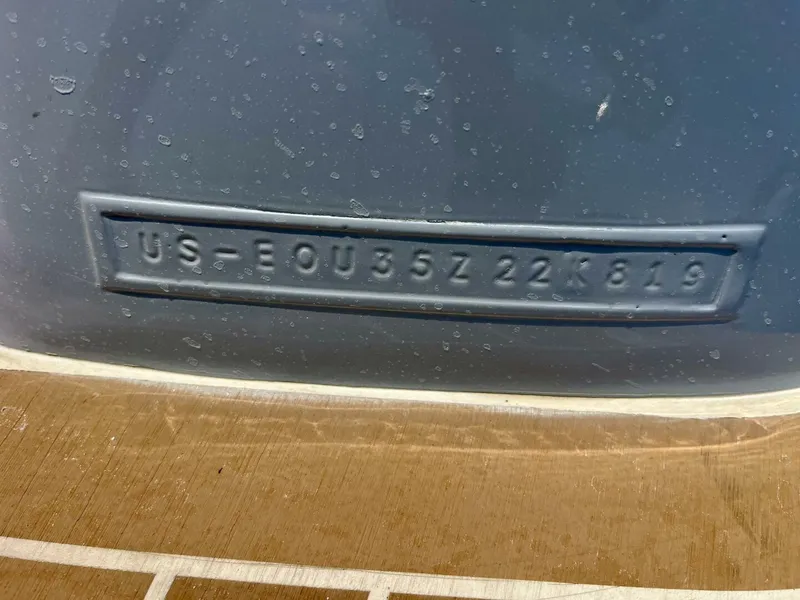 Slide: The Image of MJM 35z 2019 - 5514523