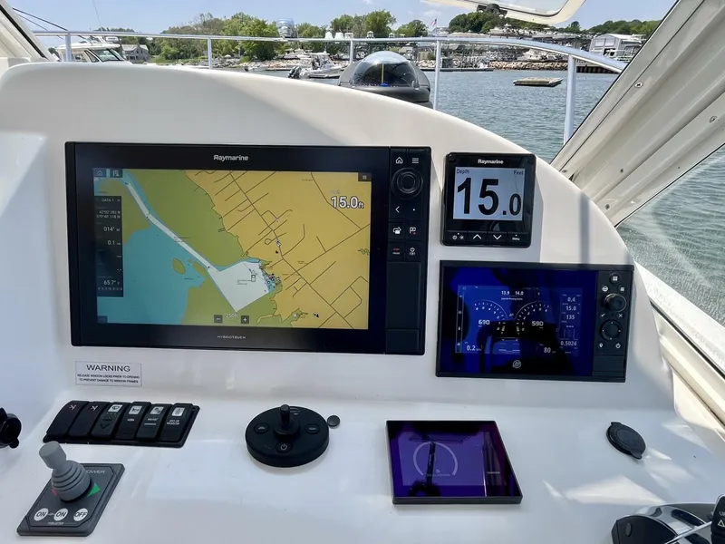 Slide: The Image of MJM 35z 2019 - 5514454