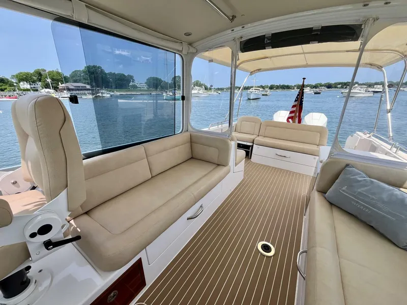 Slide: The Image of MJM 35z 2019 - 5514504