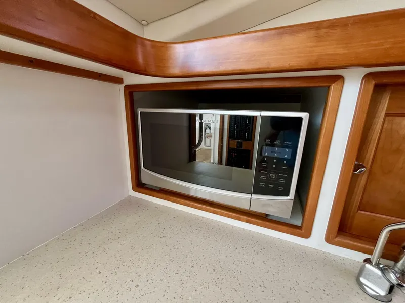 Slide: The Image of MJM 35z 2019 - 5514469