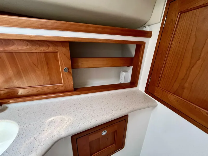 Slide: The Image of MJM 35z 2019 - 5514476